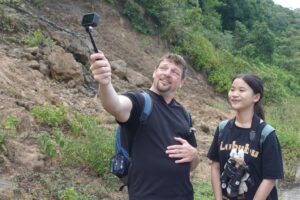 The Vietnam Discovery team filmed the program “Voọc ơi, mình đi đâu thế?”